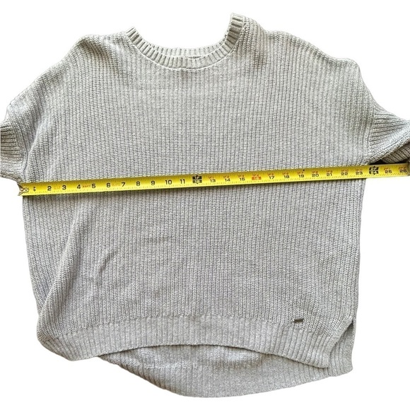 Hollister Crew Women’s Sweater • Used • Size: Medium - Picture 4 of 8